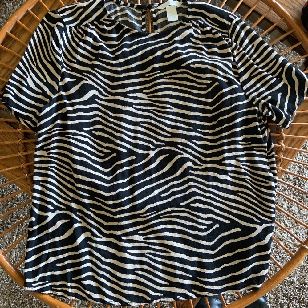 H&M Zebra Print Short-Sleeve Top Black 8
